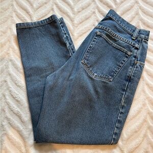 Wrangler Women's Straight Leg Jeans in Medium Blue